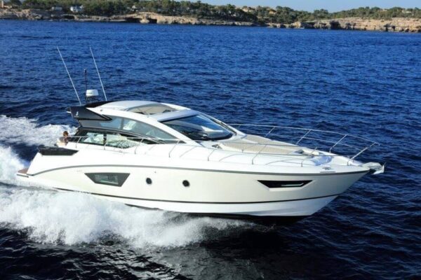 Beneteau 48