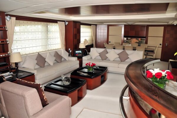 Azimut 105 - Image 3