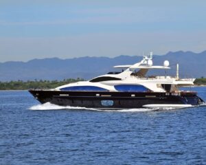 Azimut 105
