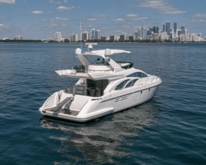 Azimut 58 Fly