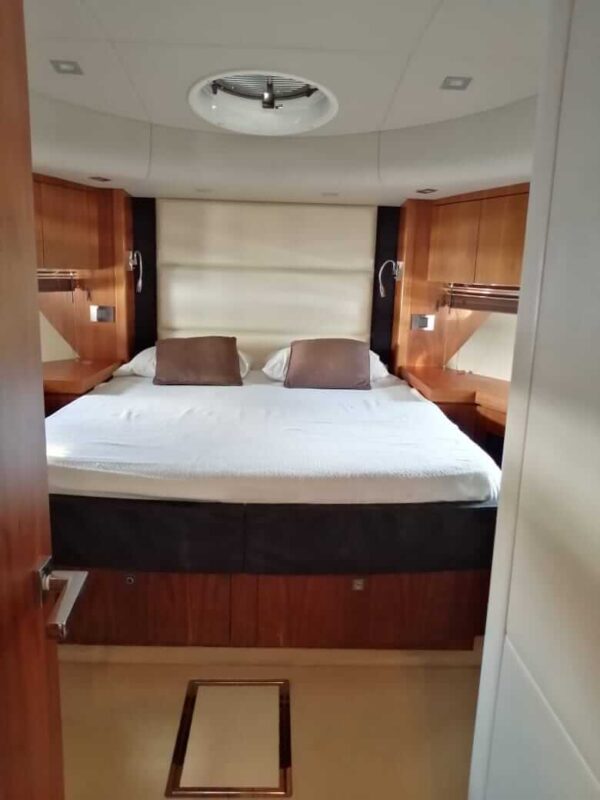 Sunseeker 69 - Image 12