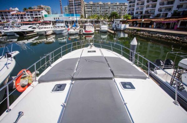 Sea Ray 55 - Image 8
