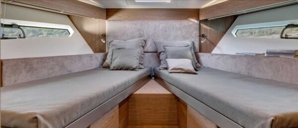 Beneteau 48 - Image 6