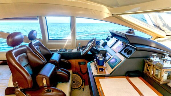 Azimut 70 - Image 10